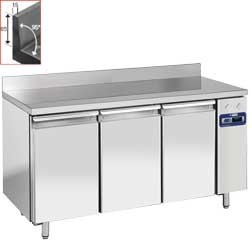 Table frigorifique "murale", ventilée, 3 portes GN 1/1, 405 litres (sans groupe)