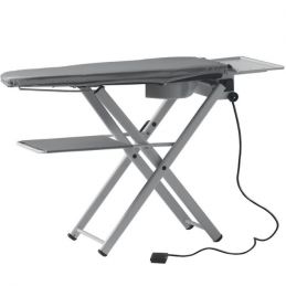 Table de Repassage avec Aspiration