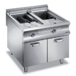 Friteuse gaz sur coffre...