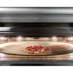 l'intérieur du four pizza électrique sole tournante giotto cuppone