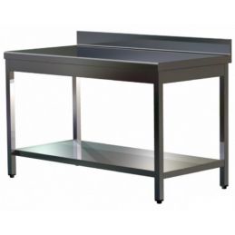 Table Inox centrale en...