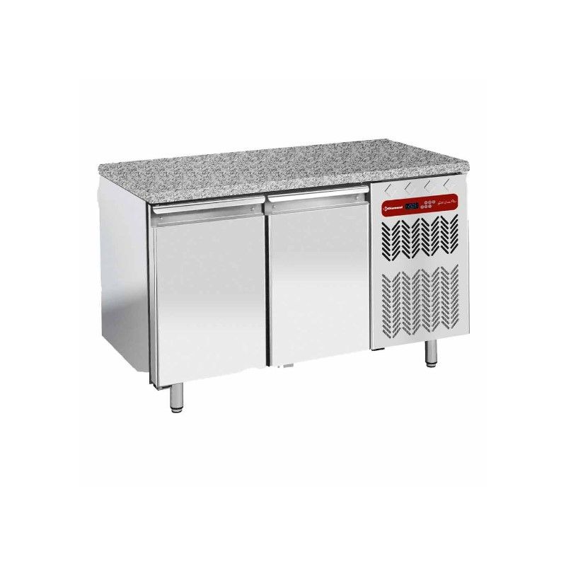 Table de congélation, ventilée, 2 portes EN 600x400 - Top en granit Table de congélation, ventilée, 2 portes EN 600x400 - Top en granit