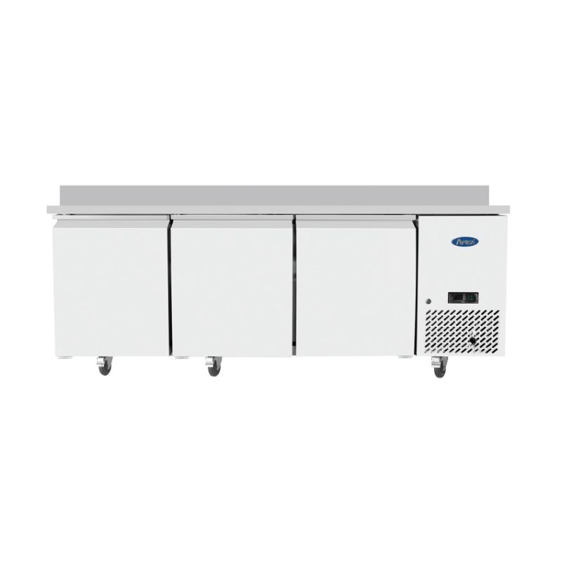 Table dessus inox 400 x 600, 3 portes, avec dosseret atosa Table dessus inox 400 x 600, 3 portes, avec dosseret atosa
