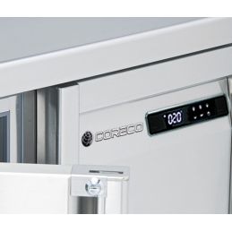 Desserte réfrigérée centrale inox avec groupe positif et 3 portes