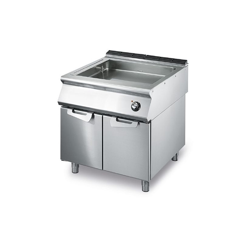 Sauteuse multifonction sur coffre 2 portes, capacité 26 litres Sauteuse multifonction sur coffre 2 portes, capacité 26 litres